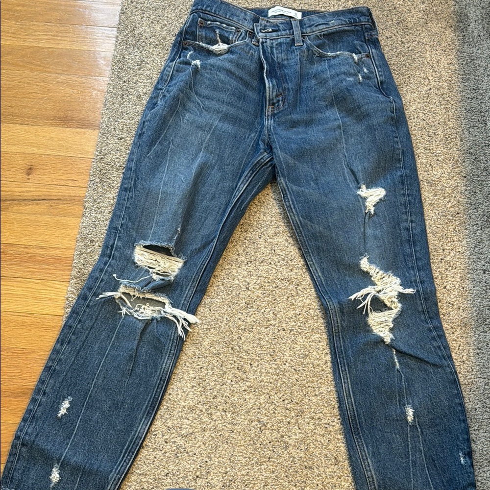 Abercrombie & Fitch Distressed High Rise Mom Jeans